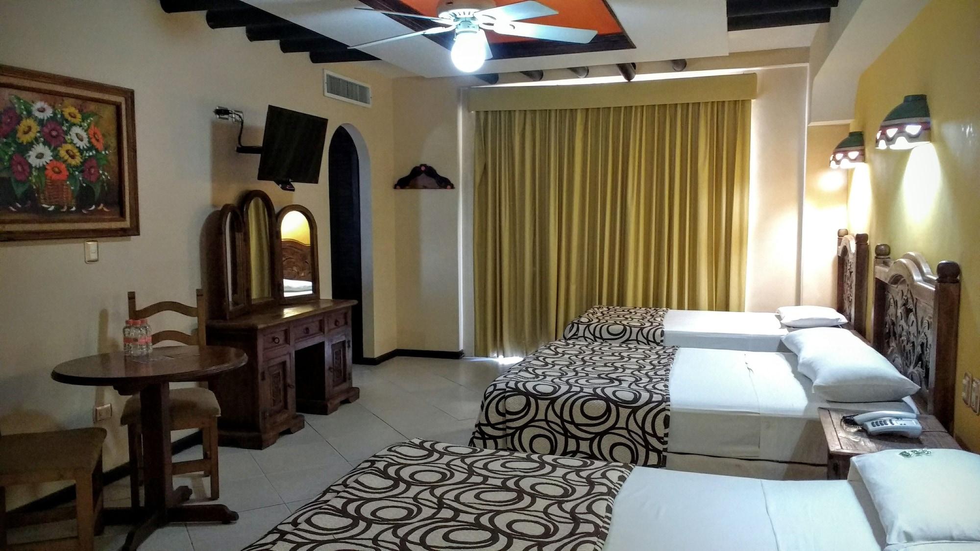 Suites Flamboyanes Merida Bagian luar foto