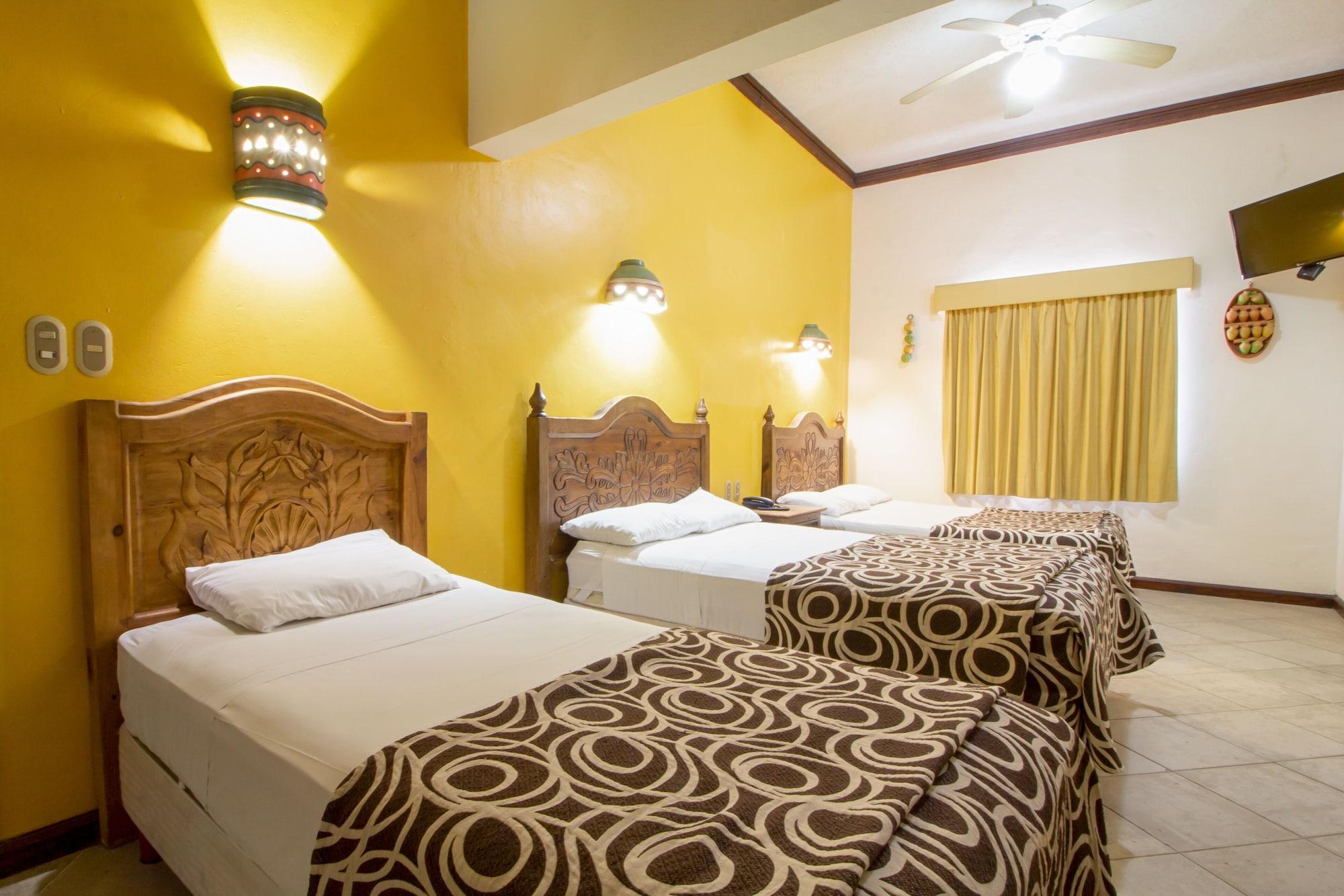Suites Flamboyanes Merida Bagian luar foto