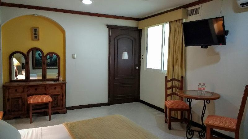 Suites Flamboyanes Merida Bagian luar foto