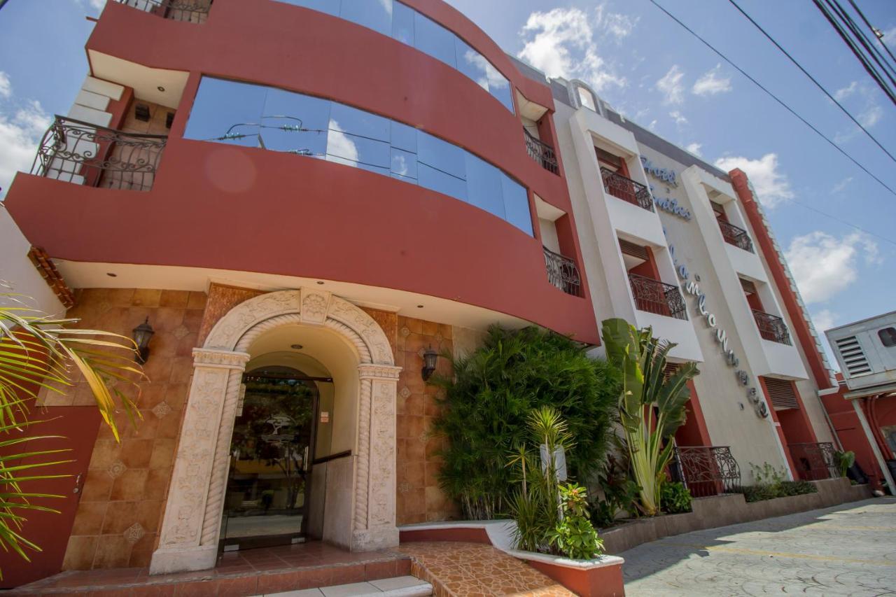 Suites Flamboyanes Merida Bagian luar foto